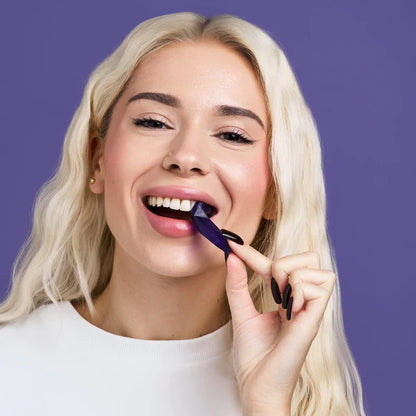 Application sécuritaire du kit de blanchiment des dents sans peroxyde pour dents sensibles